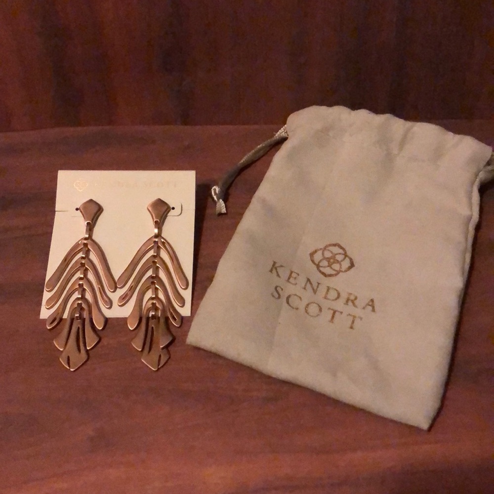 Kendra Scott Luca Earrings (Rose Gold)